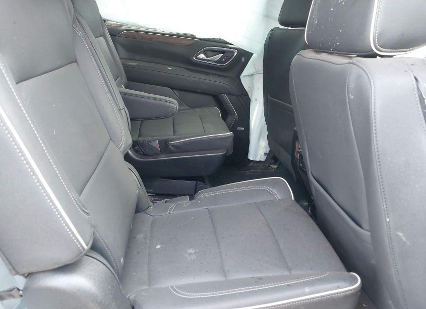 Photo 8 of 2023 Chevrolet Suburban 4WD PREMIER (VIN 1GNSKFKD2PR474325)