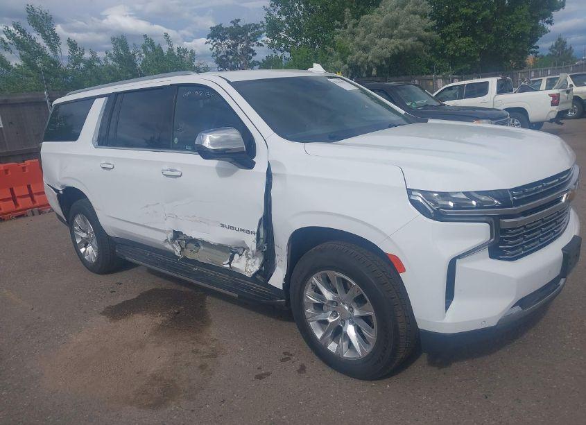 2023 Chevrolet Suburban 4WD PREMIER (VIN 1GNSKFKD2PR505847) main photo