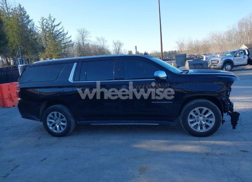 Photo 13 of 2023 Chevrolet Suburban 4WD PREMIER (VIN 1GNSKFKD3PR263697)