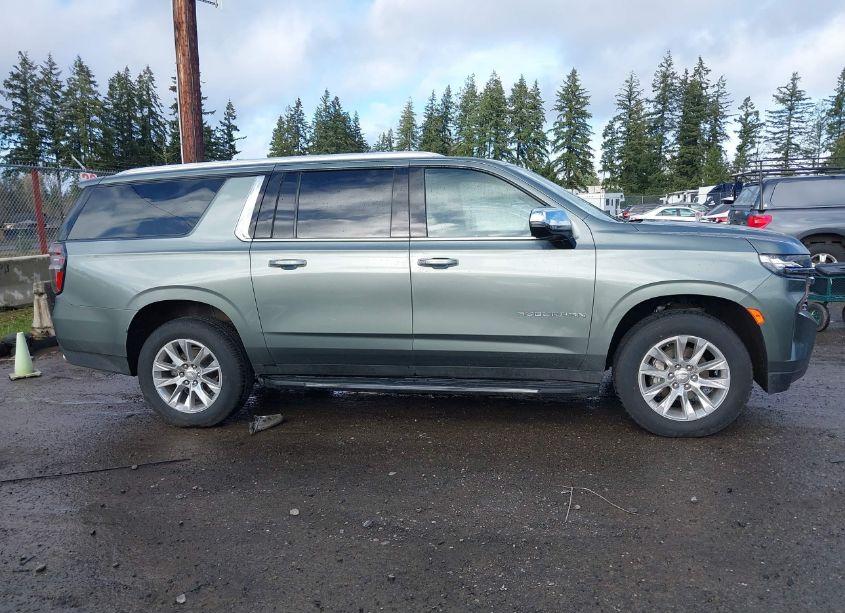 Photo 13 of 2023 Chevrolet Suburban 4WD PREMIER (VIN 1GNSKFKD3PR266888)