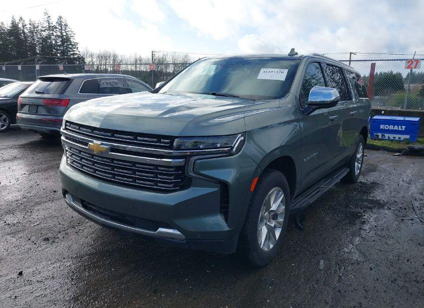 Photo 2 of 2023 Chevrolet Suburban 4WD PREMIER (VIN 1GNSKFKD3PR266888)