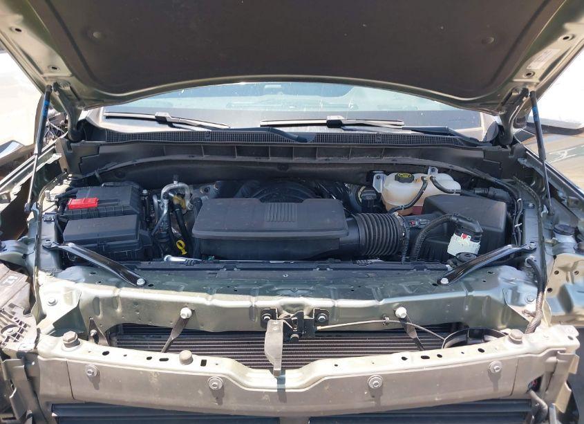 Photo 10 of 2023 Chevrolet Suburban 4WD PREMIER (VIN 1GNSKFKD4PR393942)