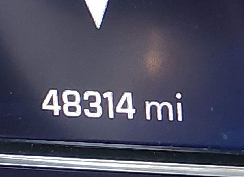 Photo 15 of 2023 Chevrolet Suburban 4WD PREMIER (VIN 1GNSKFKD4PR393942)