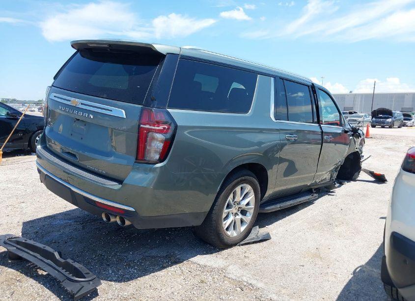 Photo 4 of 2023 Chevrolet Suburban 4WD PREMIER (VIN 1GNSKFKD4PR393942)