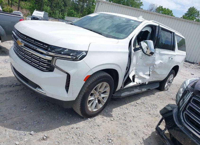 Photo 2 of 2023 Chevrolet Suburban 4WD PREMIER (VIN 1GNSKFKD4PR474150)