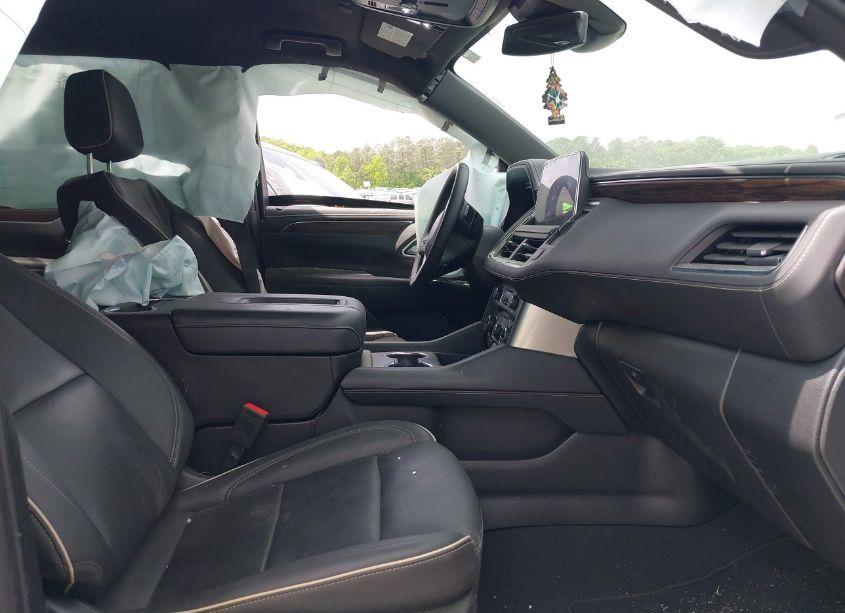 Photo 5 of 2023 Chevrolet Suburban 4WD PREMIER (VIN 1GNSKFKD4PR474150)