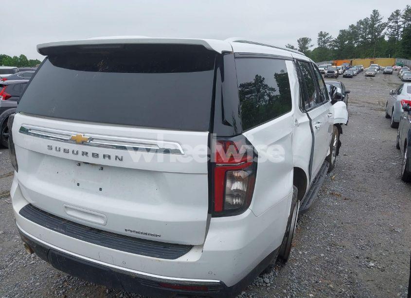 Photo 4 of 2023 Chevrolet Suburban 4WD PREMIER (VIN 1GNSKFKD4PR543841)