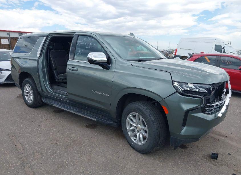 2023 Chevrolet Suburban 4WD PREMIER (VIN 1GNSKFKD4PR546917) main photo