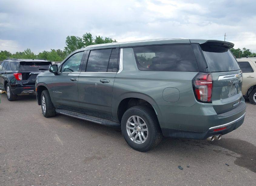 Photo 3 of 2023 Chevrolet Suburban 4WD PREMIER (VIN 1GNSKFKD4PR546917)