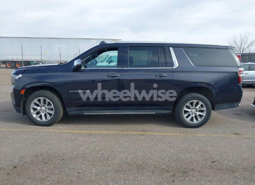 Photo 14 of 2022 Chevrolet Suburban 4WD PREMIER (VIN 1GNSKFKD5NR293216)