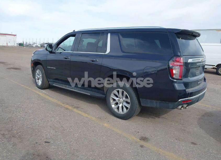 Photo 3 of 2022 Chevrolet Suburban 4WD PREMIER (VIN 1GNSKFKD5NR293216)