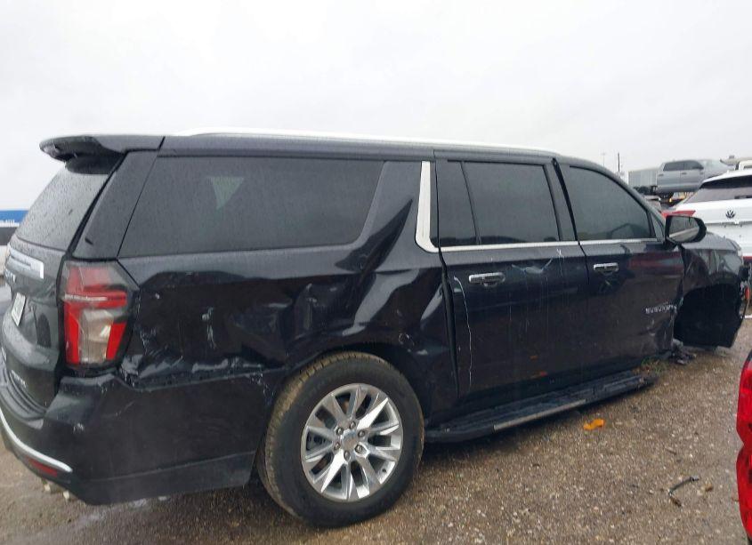 Photo 13 of 2023 Chevrolet Suburban 4WD PREMIER (VIN 1GNSKFKD5PR277567)