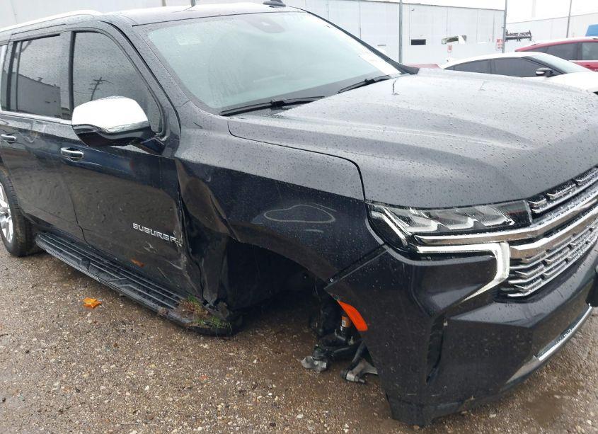 Photo 6 of 2023 Chevrolet Suburban 4WD PREMIER (VIN 1GNSKFKD5PR277567)