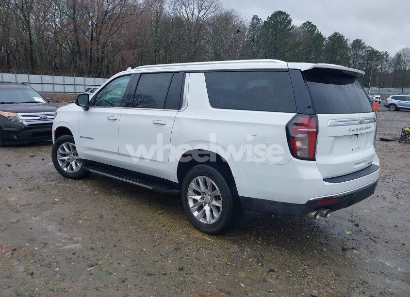 Photo 3 of 2022 Chevrolet Suburban 4WD PREMIER (VIN 1GNSKFKD6NR238466)