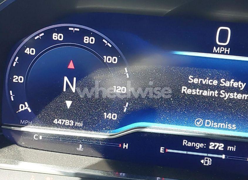 Photo 15 of 2023 Chevrolet Suburban 4WD PREMIER (VIN 1GNSKFKD6PR294748)