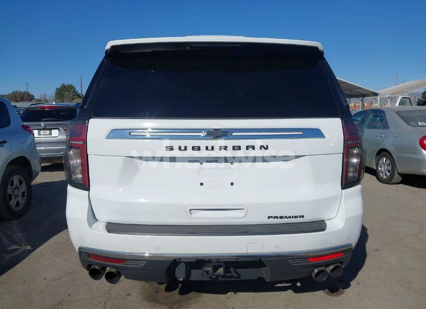 Photo 16 of 2023 Chevrolet Suburban 4WD PREMIER (VIN 1GNSKFKD6PR294748)