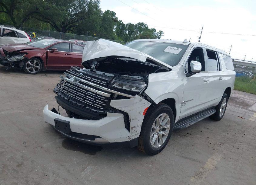 Photo 2 of 2023 Chevrolet Suburban 4WD PREMIER (VIN 1GNSKFKD6PR299495)