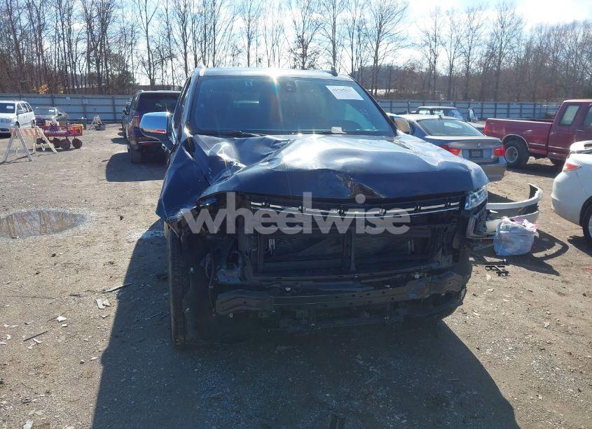 Photo 6 of 2023 Chevrolet Suburban 4WD PREMIER (VIN 1GNSKFKD7PR164199)