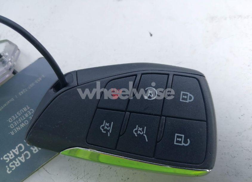 Photo 11 of 2023 Chevrolet Suburban 4WD PREMIER (VIN 1GNSKFKD8PR435626)