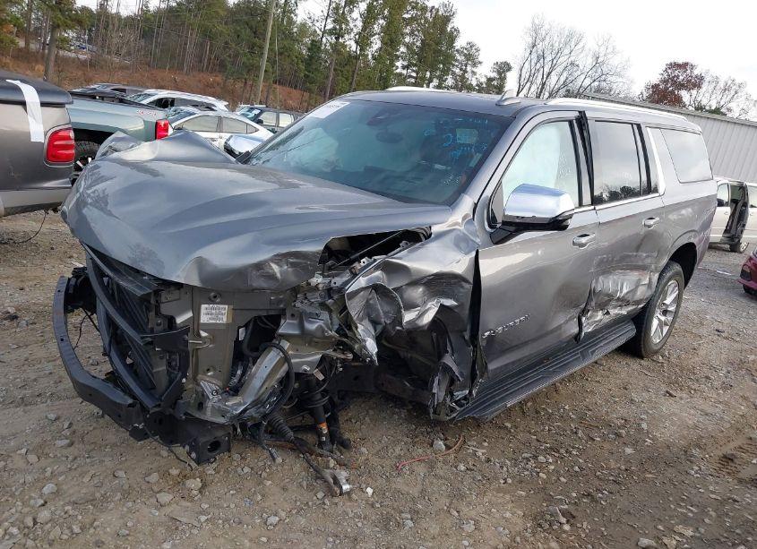 Photo 2 of 2021 Chevrolet Suburban 4WD PREMIER (VIN 1GNSKFKD9MR279141)