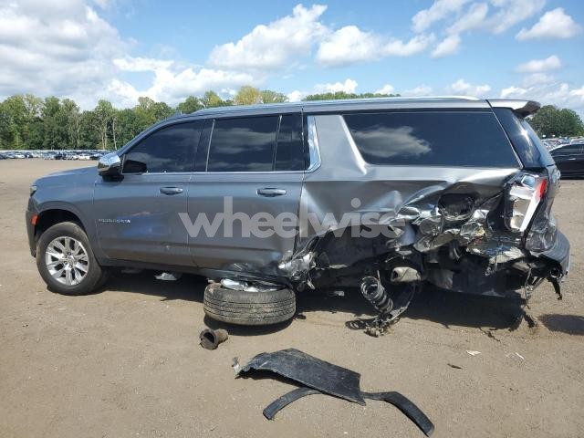 Photo 10 of 2021 CHEVROLET SUBURBAN K1500 PREMIER N/A (VIN 1GNSKFKD9MR320058)