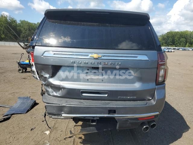 Photo 5 of 2021 CHEVROLET SUBURBAN K1500 PREMIER N/A (VIN 1GNSKFKD9MR320058)