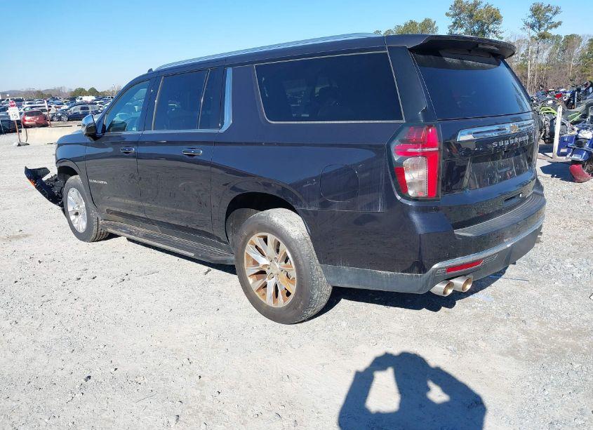 Photo 3 of 2023 Chevrolet Suburban 4WD PREMIER (VIN 1GNSKFKD9PR250730)