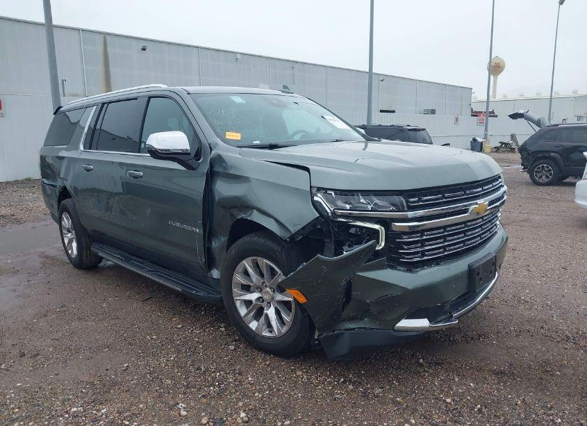 2023 Chevrolet Suburban 4WD PREMIER (VIN 1GNSKFKD9PR331663) main photo