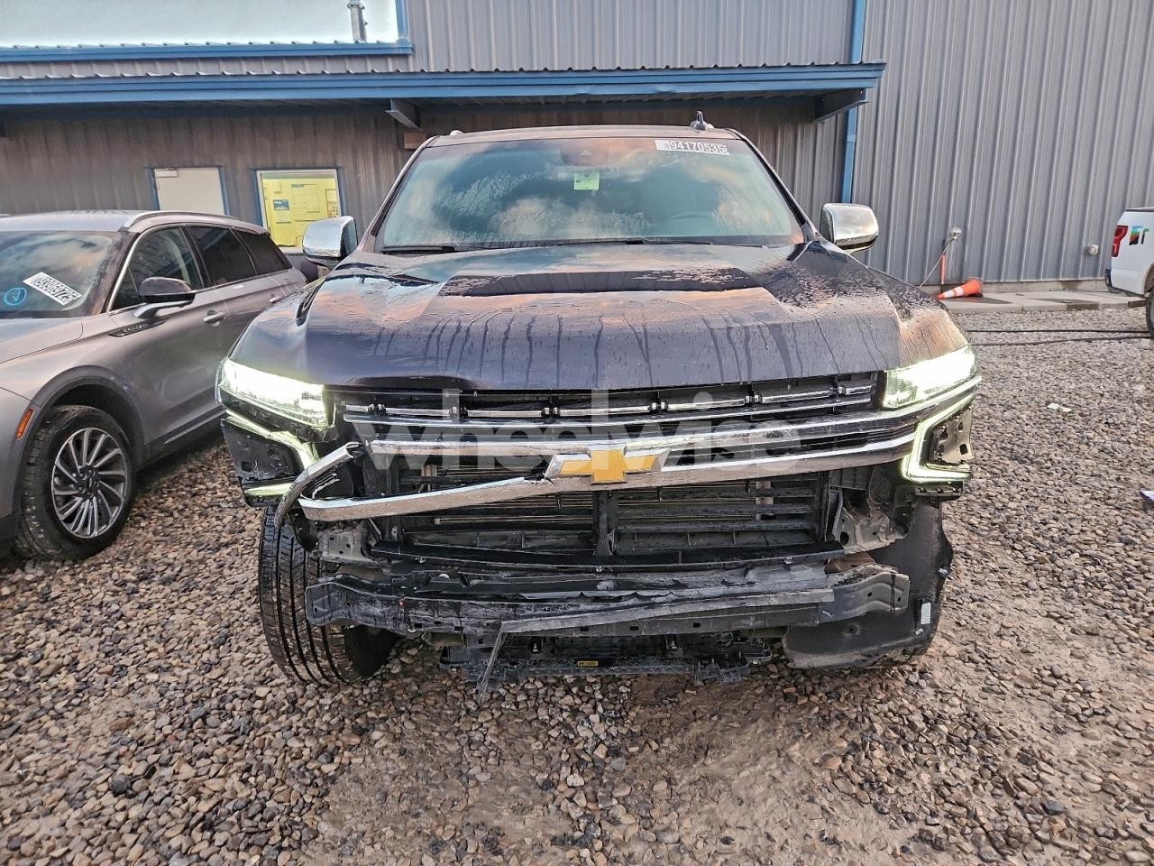 Photo 5 of 2023 CHEVROLET SUBURBAN K1500 PREMIER (VIN 1GNSKFKD9PR550283)