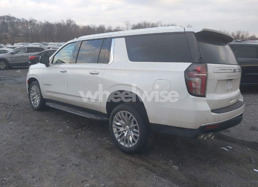 Photo 3 of 2024 Chevrolet Suburban 4WD PREMIER (VIN 1GNSKFKD9RR185056)