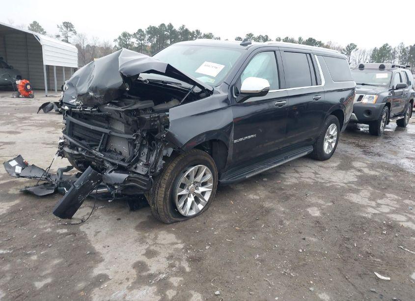 Photo 2 of 2023 Chevrolet Suburban 4WD PREMIER (VIN 1GNSKFKDXPR110668)