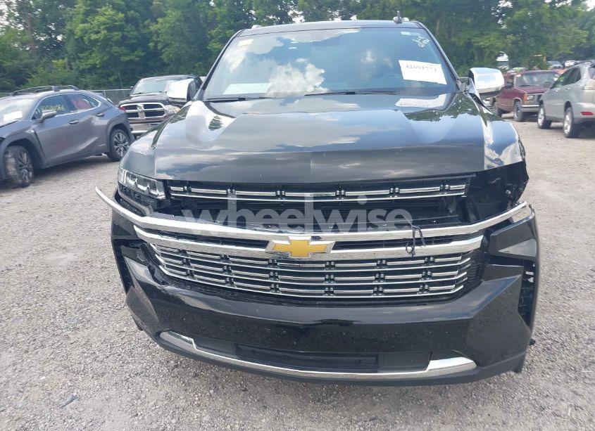 Photo 18 of 2023 Chevrolet Suburban 4WD PREMIER (VIN 1GNSKFKDXPR385697)
