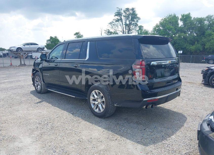 Photo 3 of 2023 Chevrolet Suburban 4WD PREMIER (VIN 1GNSKFKDXPR385697)