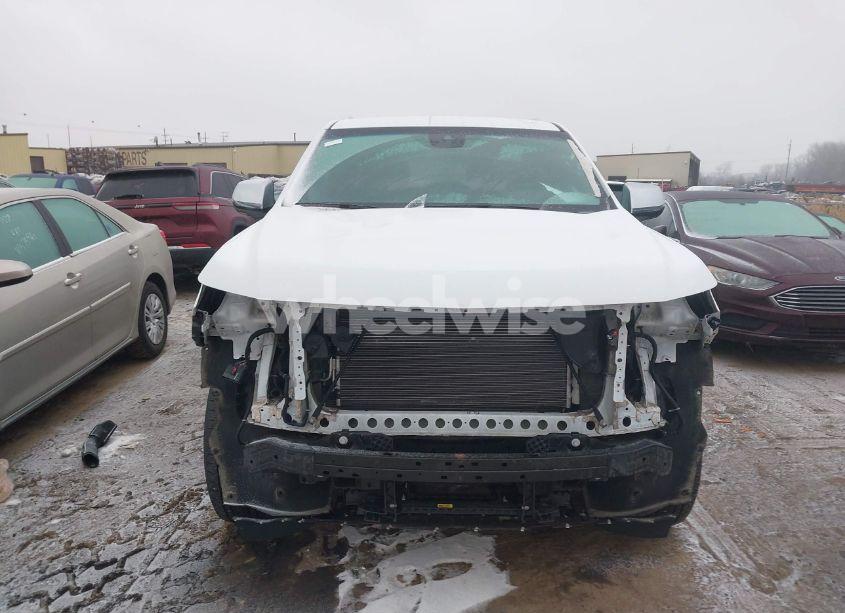 Photo 12 of 2023 Chevrolet Suburban 4WD PREMIER (VIN 1GNSKFKDXPR511900)