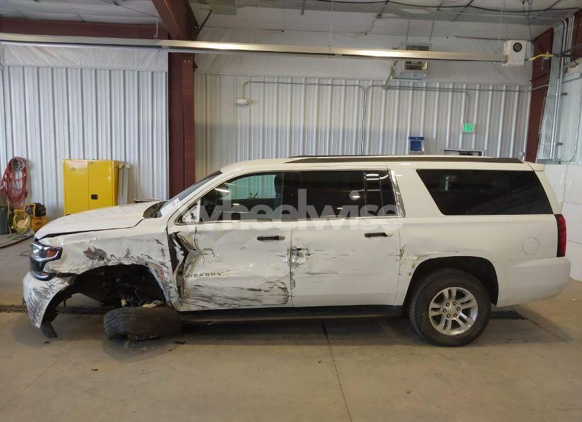 Photo 15 of 2020 Chevrolet Suburban 4WD LS (VIN 1GNSKGEC5LR201270)