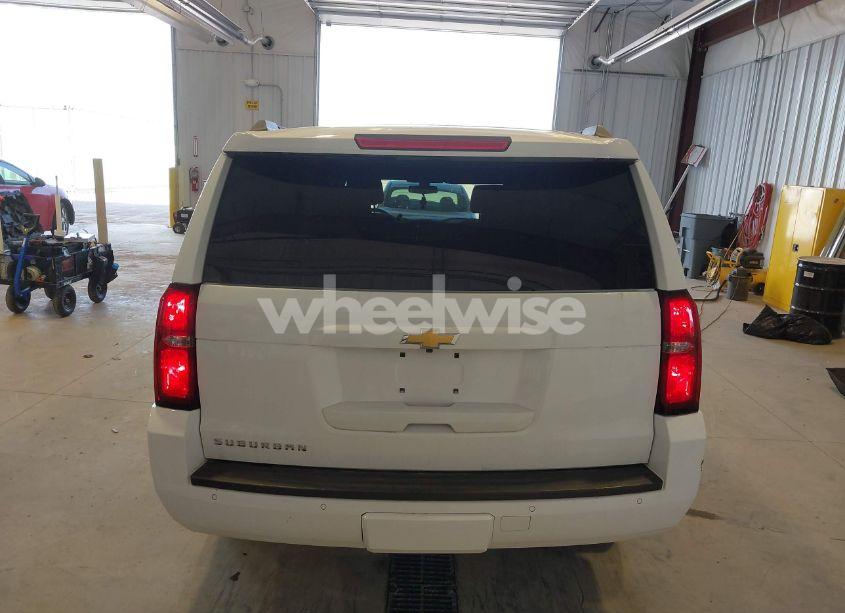 Photo 17 of 2020 Chevrolet Suburban 4WD LS (VIN 1GNSKGEC5LR201270)