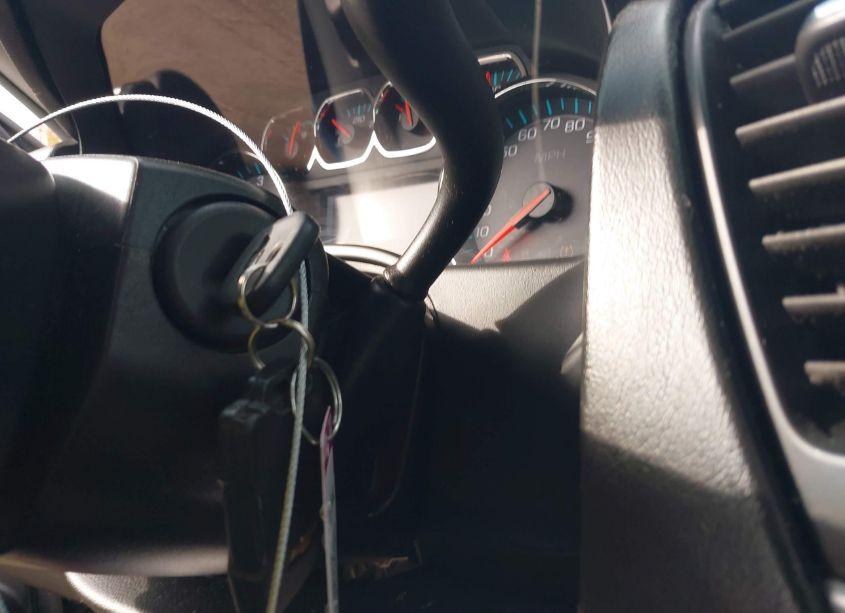 Photo 11 of 2018 Chevrolet Suburban LS (VIN 1GNSKGKC1JR136502)