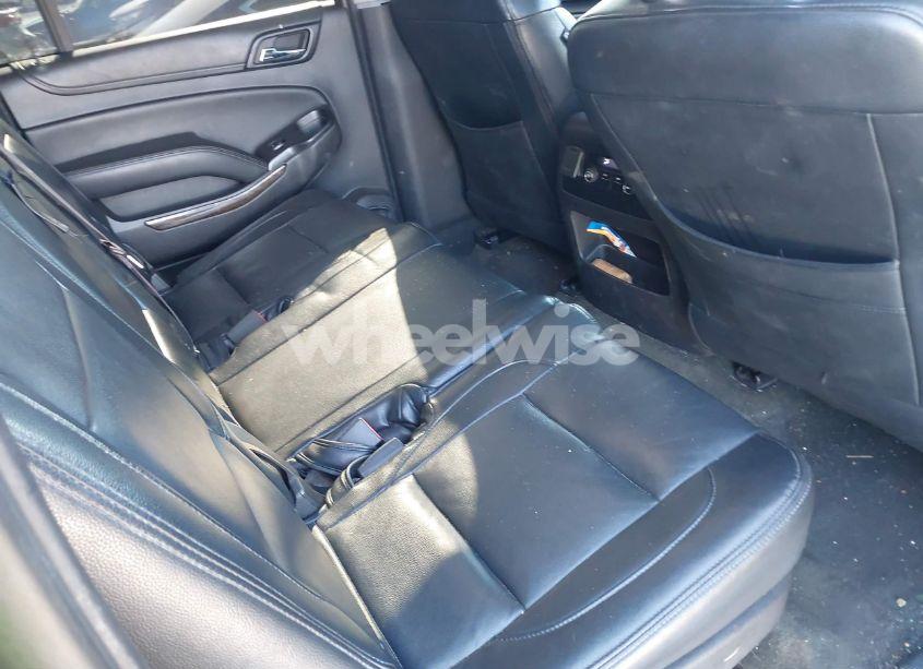 Photo 8 of 2016 Chevrolet Suburban LS (VIN 1GNSKGKC2GR189170)