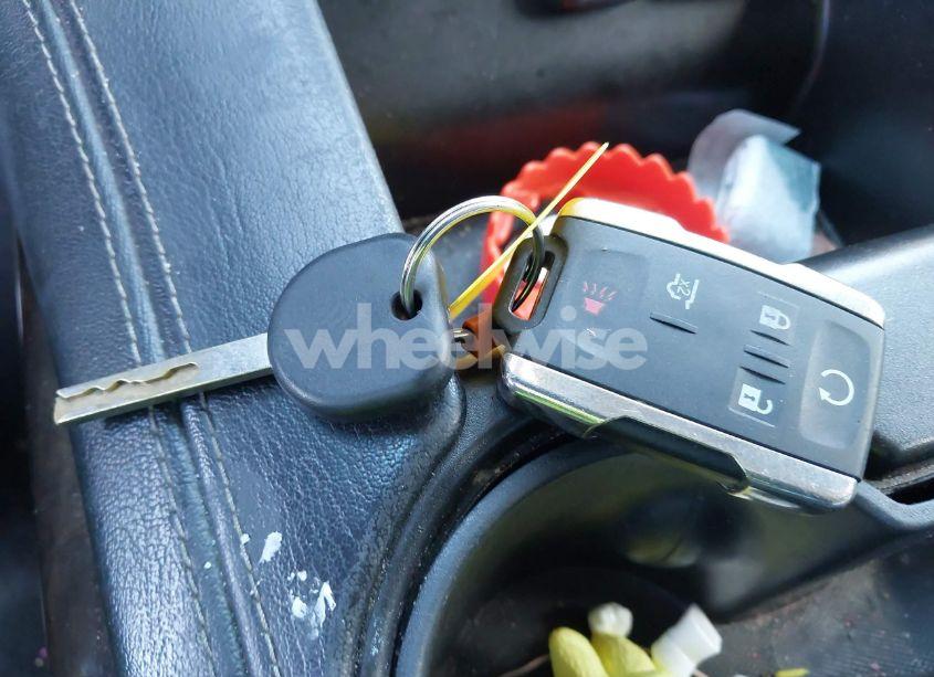 Photo 11 of 2016 Chevrolet Suburban LS (VIN 1GNSKGKC3GR236223)