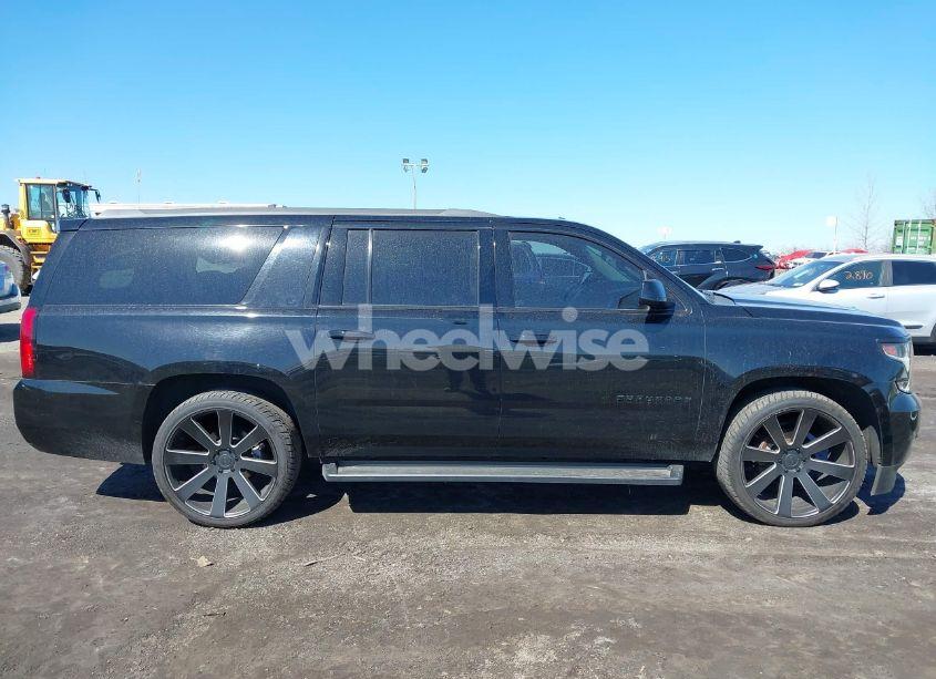 Photo 13 of 2016 Chevrolet Suburban LS (VIN 1GNSKGKC3GR236223)