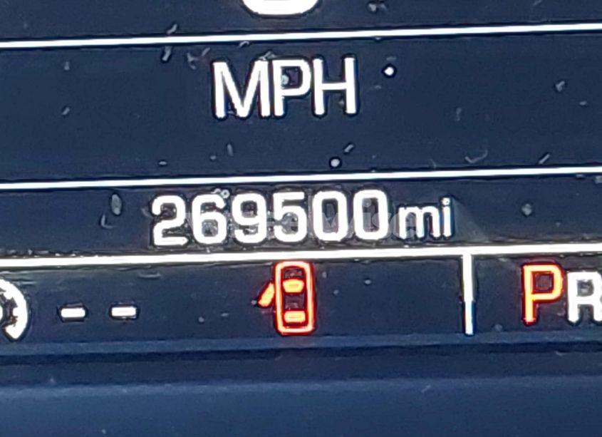 Photo 15 of 2016 Chevrolet Suburban LS (VIN 1GNSKGKC3GR236223)