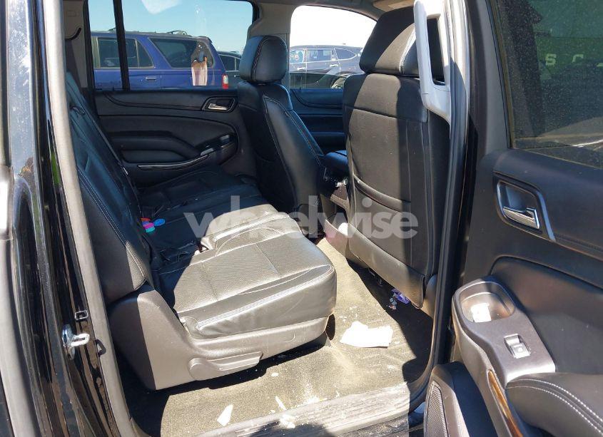 Photo 8 of 2016 Chevrolet Suburban LS (VIN 1GNSKGKC3GR236223)