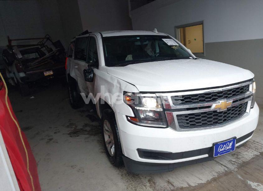 2016 Chevrolet Suburban LS (VIN 1GNSKGKC4GR348139) main photo