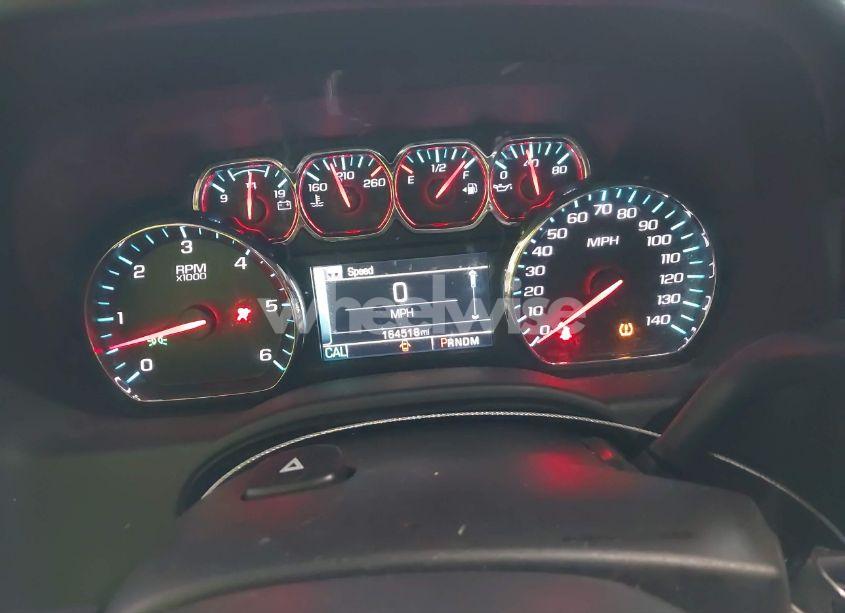 Photo 7 of 2016 Chevrolet Suburban LS (VIN 1GNSKGKC4GR348139)