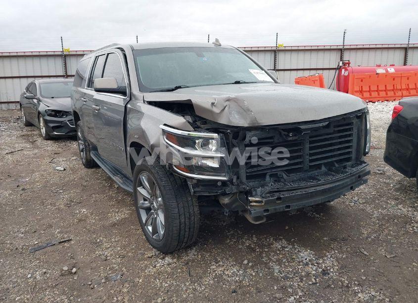 2018 Chevrolet Suburban LS (VIN 1GNSKGKC4JR253149) main photo