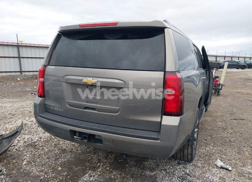 Photo 17 of 2018 Chevrolet Suburban LS (VIN 1GNSKGKC4JR253149)