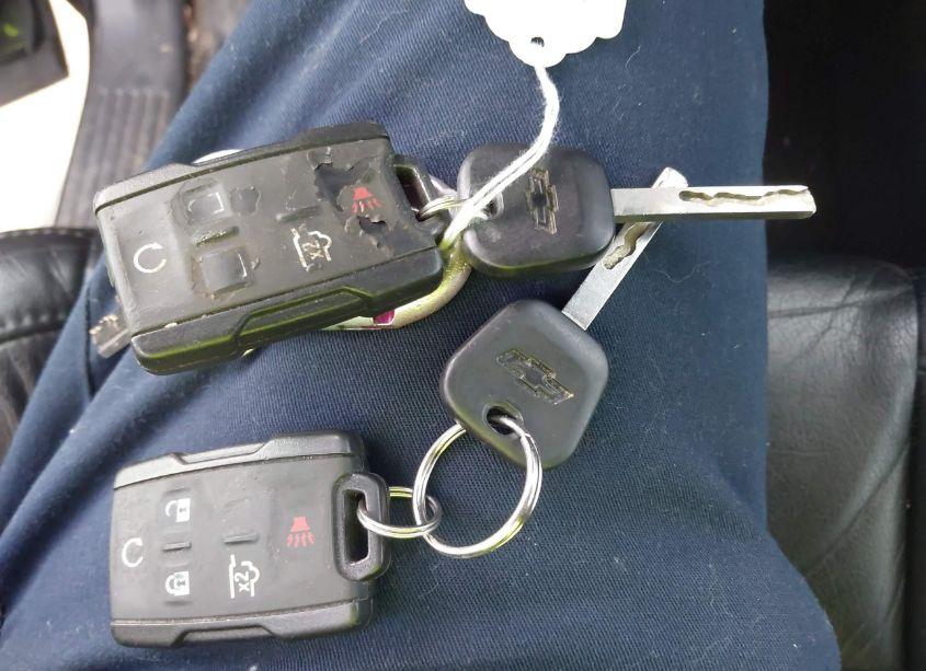 Photo 11 of 2016 Chevrolet Suburban LS (VIN 1GNSKGKC6GR101236)