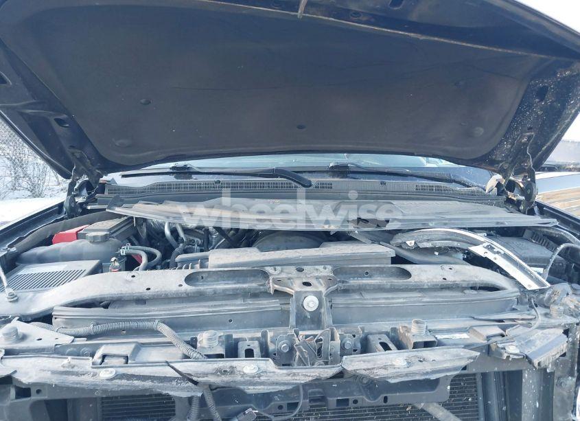 Photo 10 of 2016 Chevrolet Suburban LS (VIN 1GNSKGKC6GR412651)