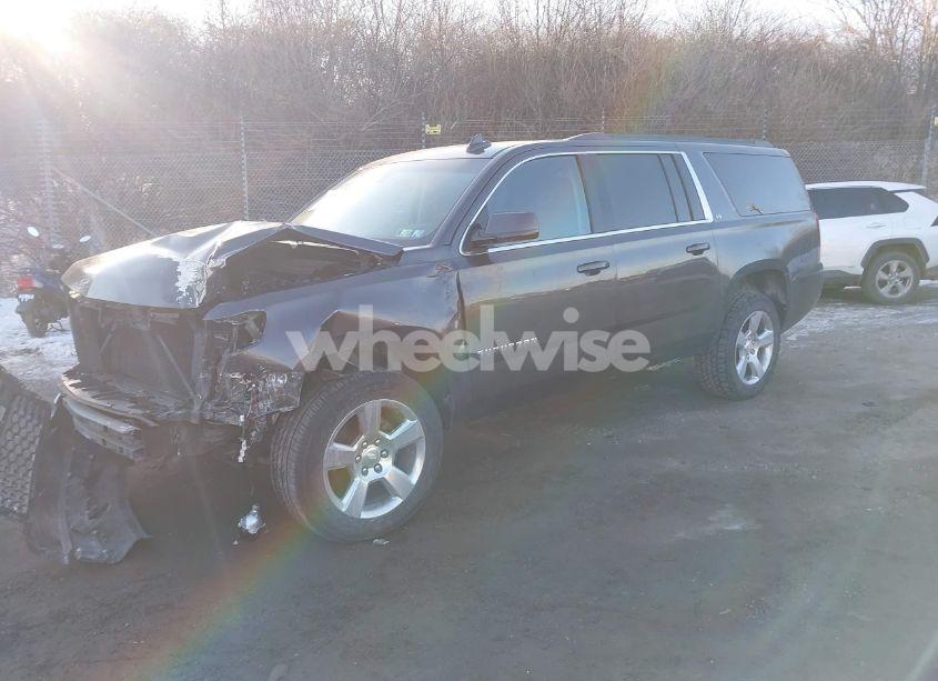 Photo 2 of 2016 Chevrolet Suburban LS (VIN 1GNSKGKC6GR412651)