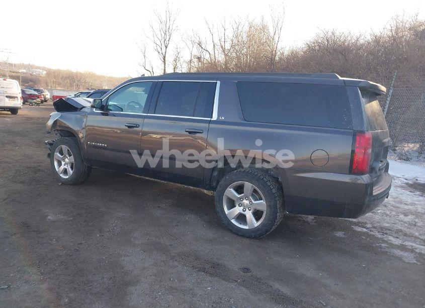 Photo 3 of 2016 Chevrolet Suburban LS (VIN 1GNSKGKC6GR412651)